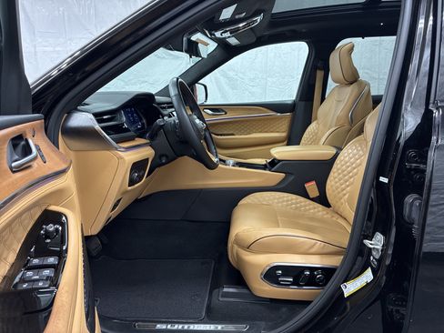 Certified 2023 Jeep Grand Cherokee L Summit AWD/4WD image 16