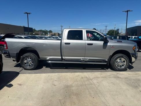 Certified 2023 RAM 2500 Tradesman AWD/4WD image 19
