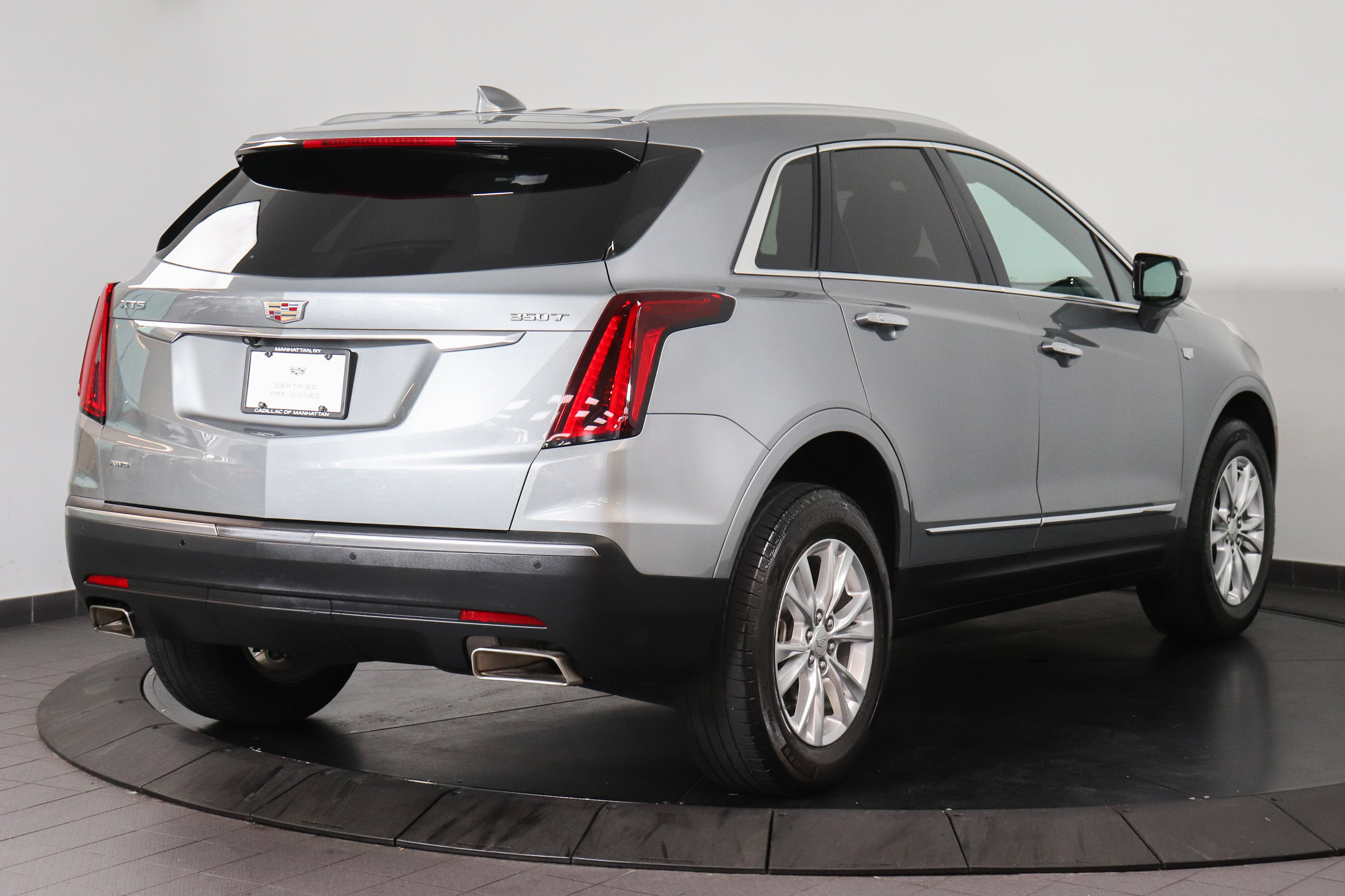 Used 2023 Cadillac XT5 Luxury AWD/4WD image 5