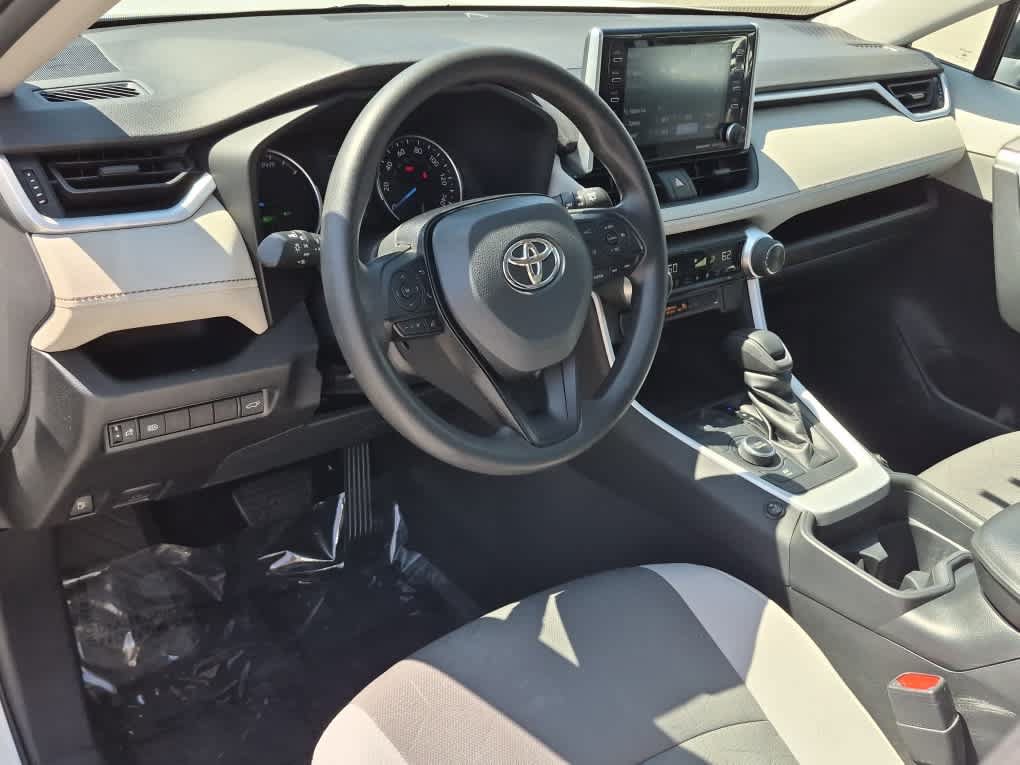 Used 2021 Toyota RAV4 XLE w/ Convenience Package AWD/4WD image 13