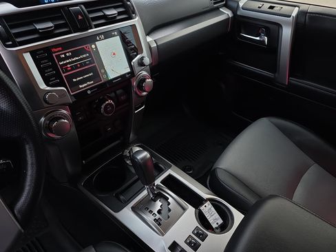 Used 2024 Toyota 4Runner SR5 Premium image 19