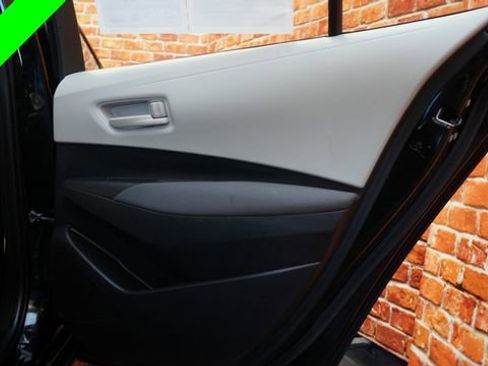 Used 2023 Toyota Corolla LE FWD image 45