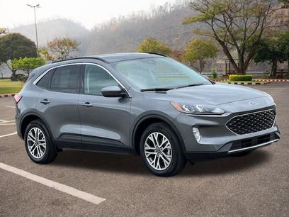 Used 2022 Ford Escape SEL w/ Technology Package