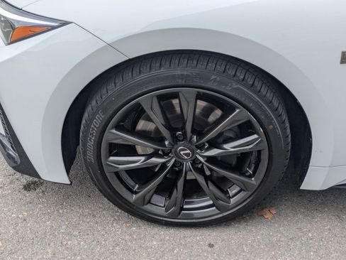 Used 2025 Lexus IS 300 F Sport image 11