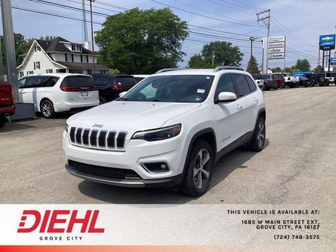 Used 2019 Jeep Cherokee Limited w/ Trailer Tow Group AWD/4WD image 3
