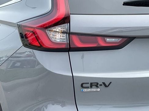 Used 2025 Honda CR-V Sport-L image 6