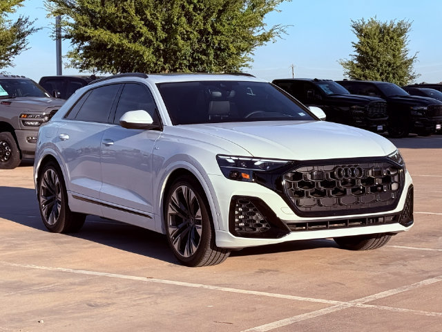 Used 2026 Audi Q8 Premium Plus AWD/4WD image 8