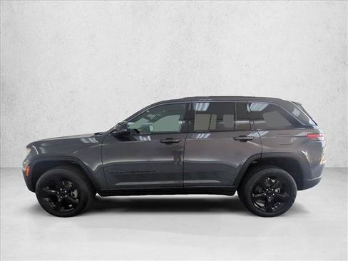 New 2026 Jeep Grand Cherokee Limited w/ Limited Altitude Package AWD/4WD image 5