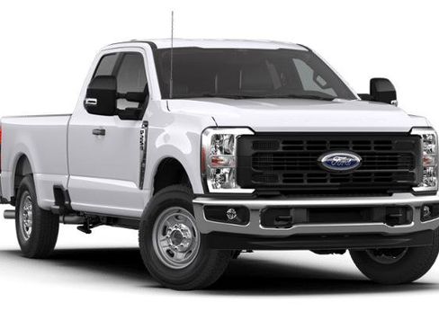 New 2026 Ford F250 XL w/ XL Chrome Package image 4