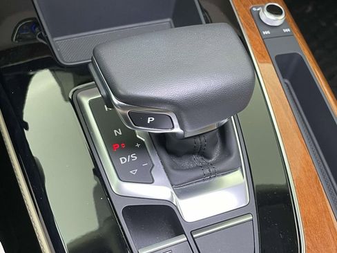 Used 2023 Audi Q5 2.0T Premium Plus w/ Premium Plus Package image 33