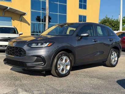 Used 2025 Honda HR-V LX