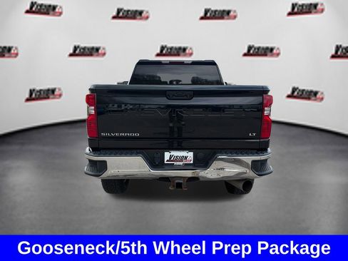 Used 2024 Chevrolet Silverado 2500 LT AWD/4WD image 7