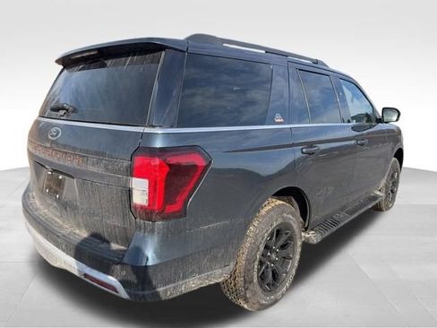 Used 2024 Ford Expedition Timberline image 3