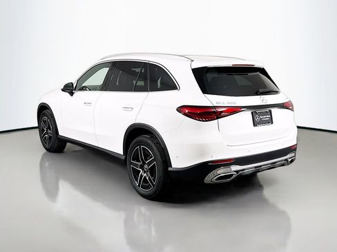 Used 2026 Mercedes-Benz GLC 300 4MATIC image 5