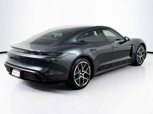 Certified 2025 Porsche Taycan image 9