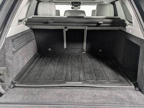 Used 2017 Land Rover Range Rover HSE AWD/4WD image 19