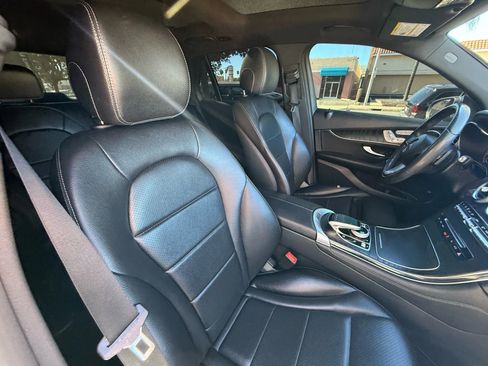 Used 2017 Mercedes-Benz GLC 300 image 20