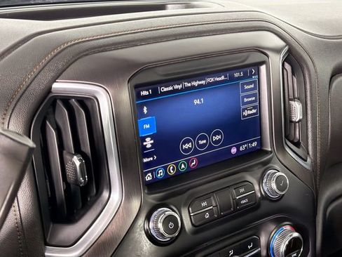 Used 2019 GMC Sierra 1500 AT4 w/ AT4 Preferred Package AWD/4WD image 15