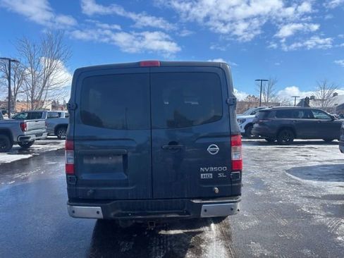 Used 2015 Nissan NV 3500 SL w/ Technology Package image 5