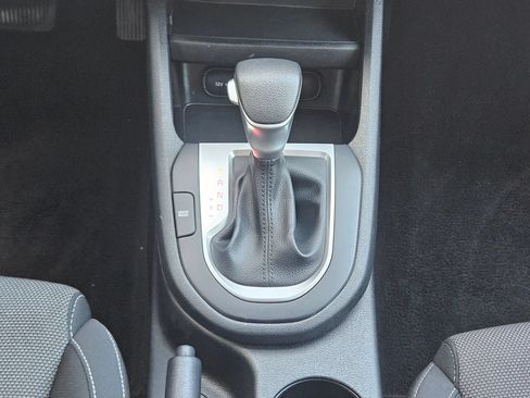 Used 2024 Kia Forte LXS FWD image 13
