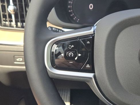 Used 2026 Volvo XC60 B5 Plus w/ Protection Package Premier image 30