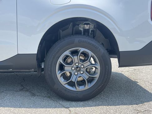 New 2026 Ford Maverick XLT w/ XLT Luxury Package FWD image 25
