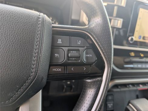 Used 2023 Toyota Tundra SR5 w/ SR5 Convenience Package AWD/4WD image 23