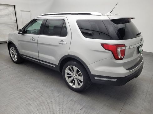 Used 2019 Ford Explorer Limited w/ Class III Trailer Tow Package FWD image 3