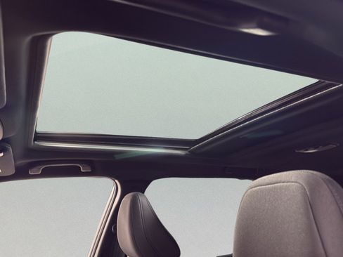 New 2026 Subaru Forester Premium image 17