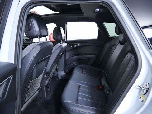 Used 2022 Audi Q4 e-tron Premium Plus w/ Premium Plus AWD/4WD image 14