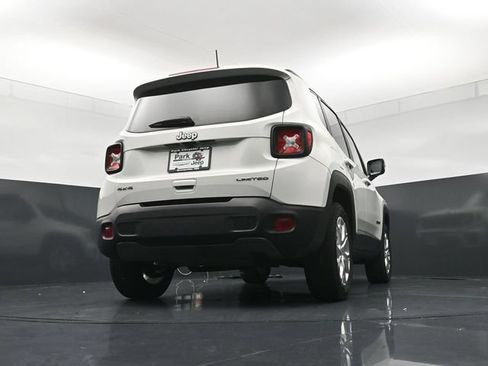 Used 2023 Jeep Renegade Limited AWD/4WD image 23