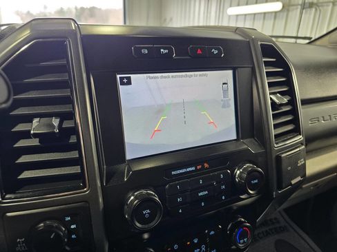 Used 2019 Ford F350 XLT w/ XLT Value Package image 13