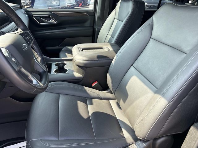 Used 2022 Chevrolet Tahoe Z71 w/ Z71 Off-Road Package AWD/4WD image 28