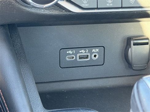 Used 2020 Nissan Sentra SR image 18