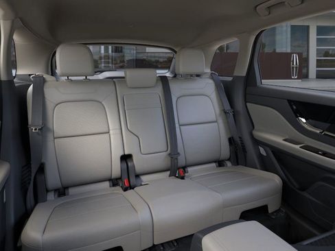 New 2025 Lincoln Corsair Reserve image 11