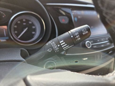 Used 2020 Buick Envision Preferred image 19