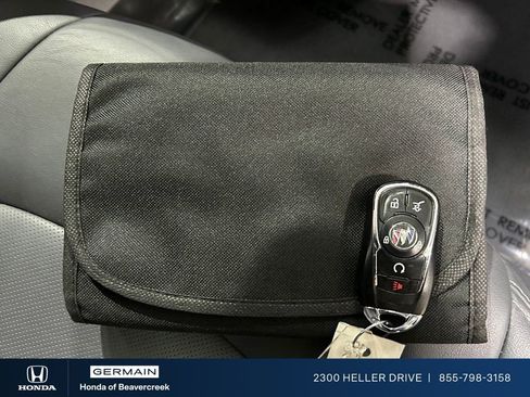 Used 2023 Buick Enclave Essence w/ Experience Buick Package FWD image 16