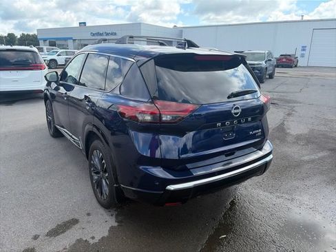 Used 2026 Nissan Rogue Platinum w/ Platinum Premium Package AWD/4WD image 4