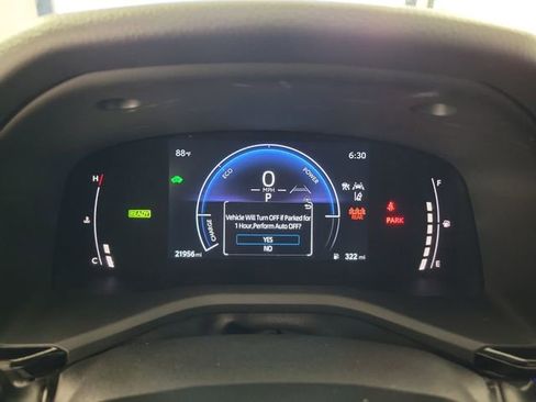Used 2025 Toyota Camry SE FWD image 27