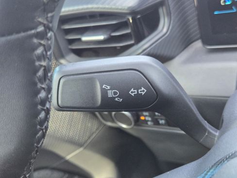 Used 2024 Ford Mustang Coupe RWD image 21