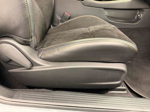 Used 2022 Dodge Challenger R/T Scat Pack RWD image 15