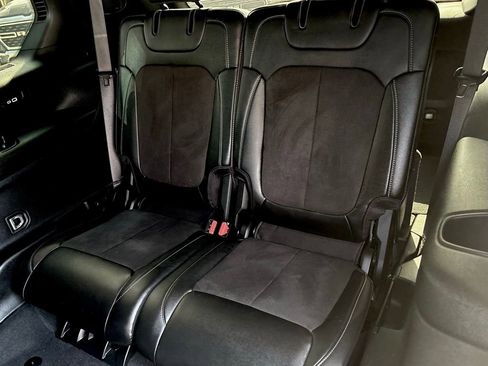 Used 2023 Jeep Grand Cherokee L Altitude image 21