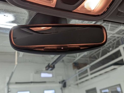 Used 2020 Jeep Cherokee Limited image 34