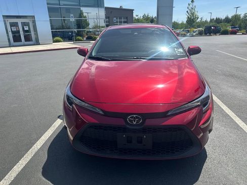 Used 2022 Toyota Corolla LE w/ Carpet Mat Package (TMS) FWD image 7