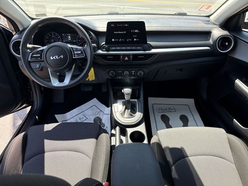 Certified 2024 Kia Forte LXS w/ LXS Technology Package FWD image 14