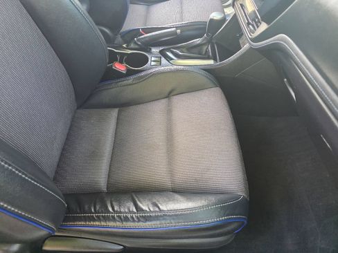 Used 2018 Toyota Corolla SE FWD image 22