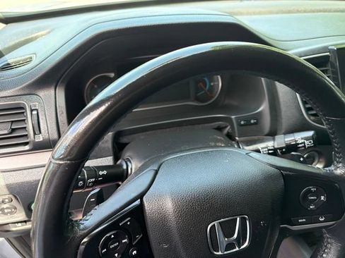Used 2022 Honda Pilot Special Edition image 16