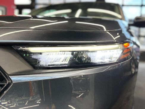 Used 2023 Honda Accord EX image 35