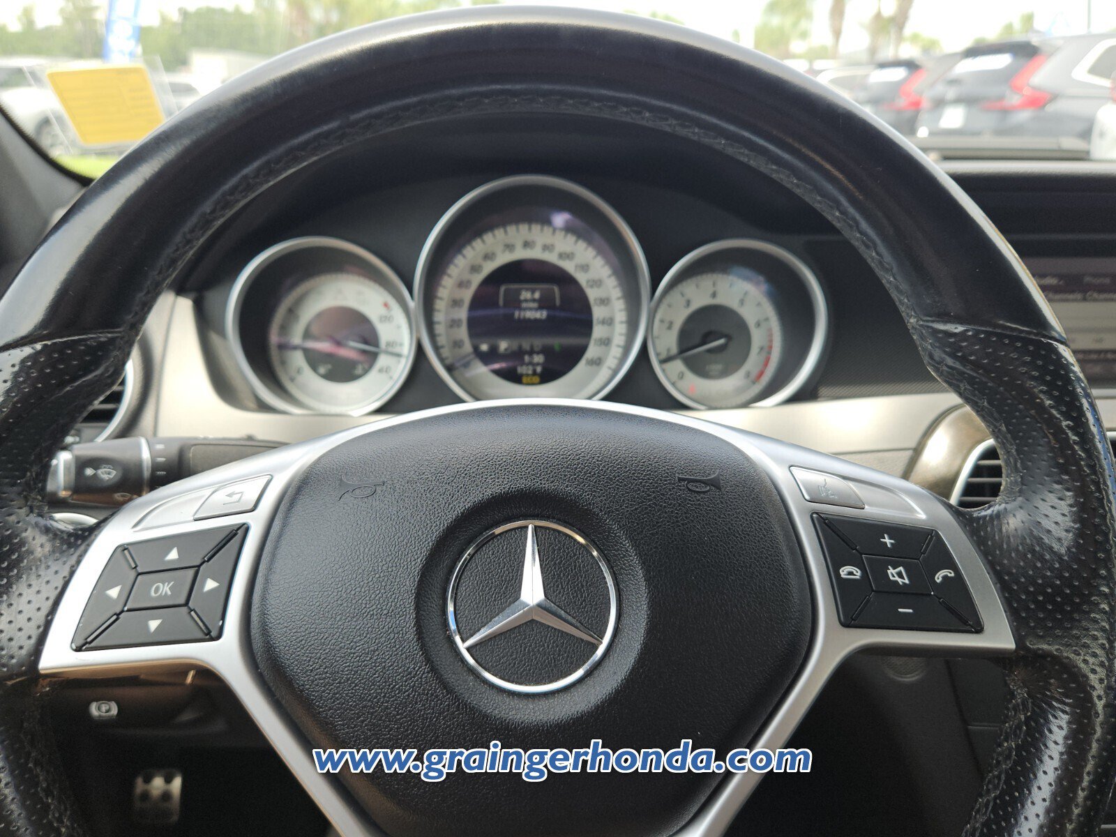 Used 2013 Mercedes-Benz C 300 4MATIC Sedan image 17