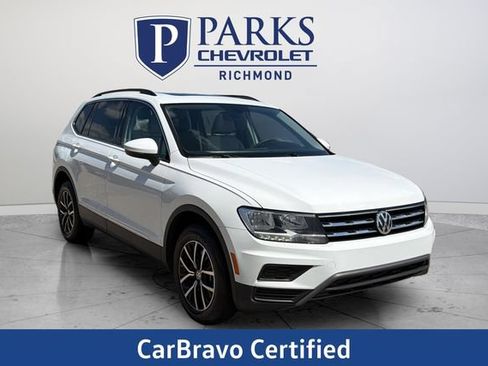 Used 2021 Volkswagen Tiguan SE w/ Panoramic Sunroof Package AWD/4WD image 1